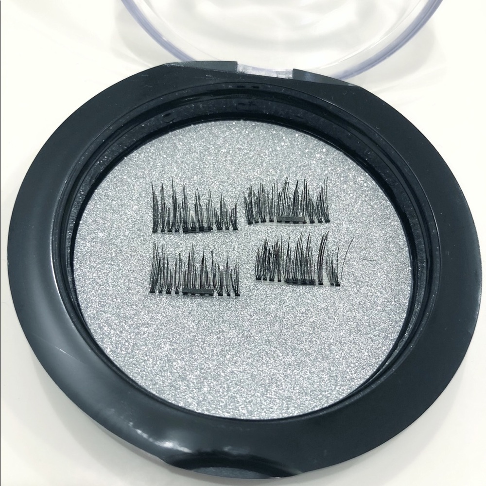 Magnetic Eye Lashes from A-List Finds